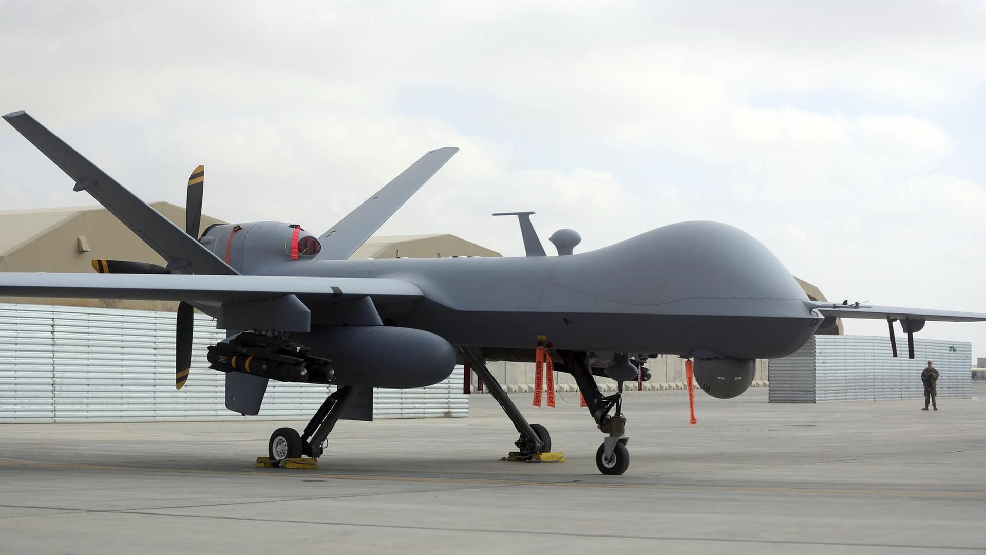 Eine US-amerikanische MQ-9-Drohne Eine US-amerikanische MQ-9-Drohne
