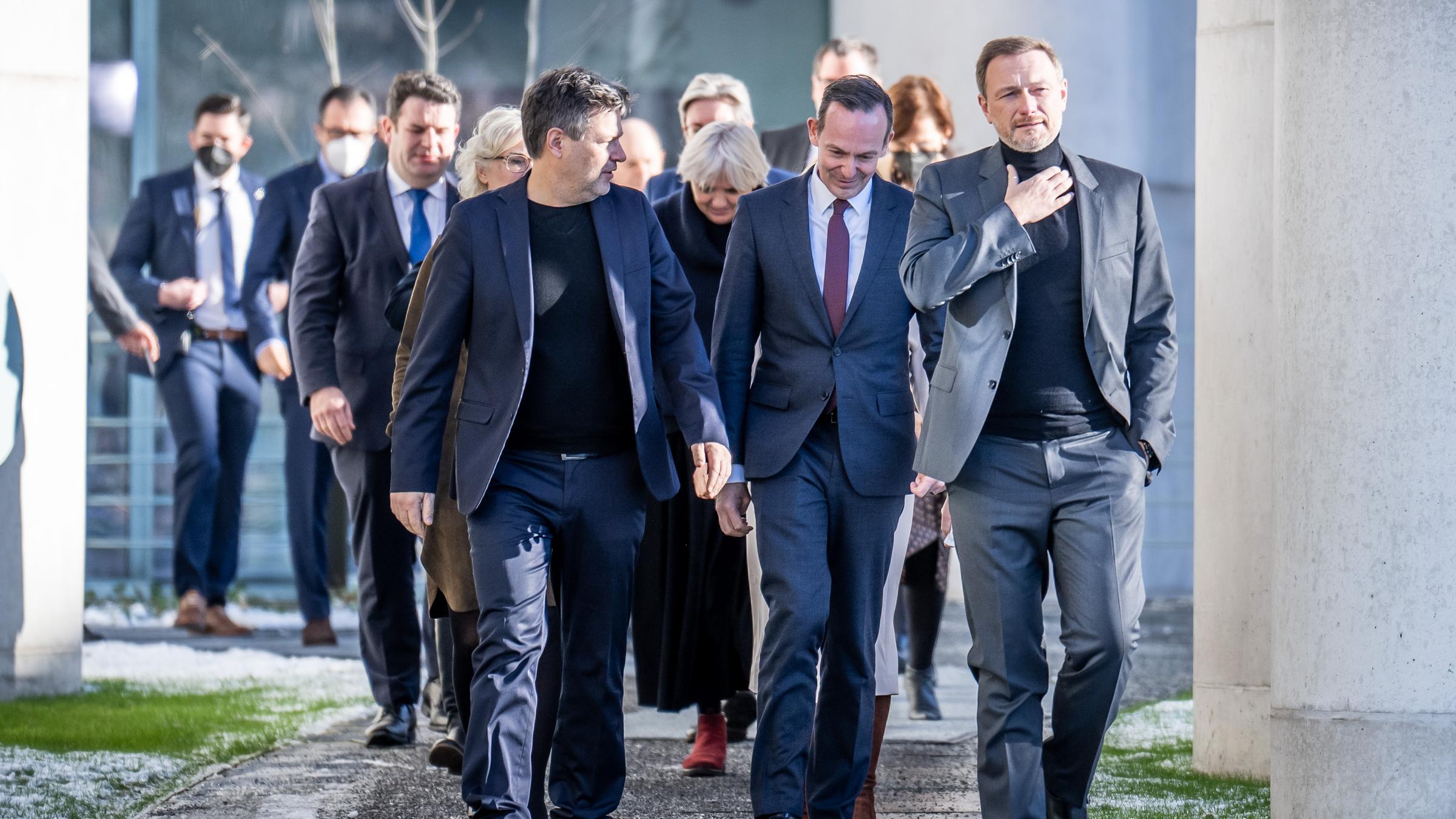 Die FDP konnte in der Ampel-Koalition bisher viele ihrer Wünsche durchsetzen, doch einige werfen ihr Alleingänge vor. 