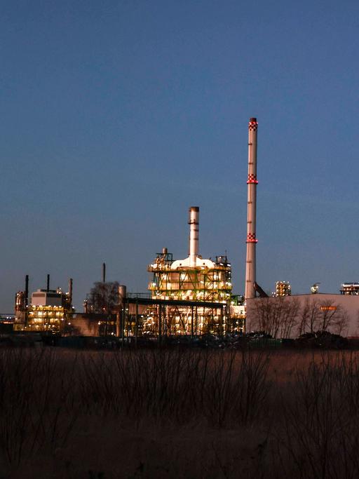 Panorama-Ansicht einer Industrieanlage