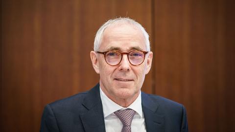 Peter Adrian, aufgenommen nach seiner Wahl zum Präsidenten des Deutschen Industrie- und Handelskammertags (DIHK).