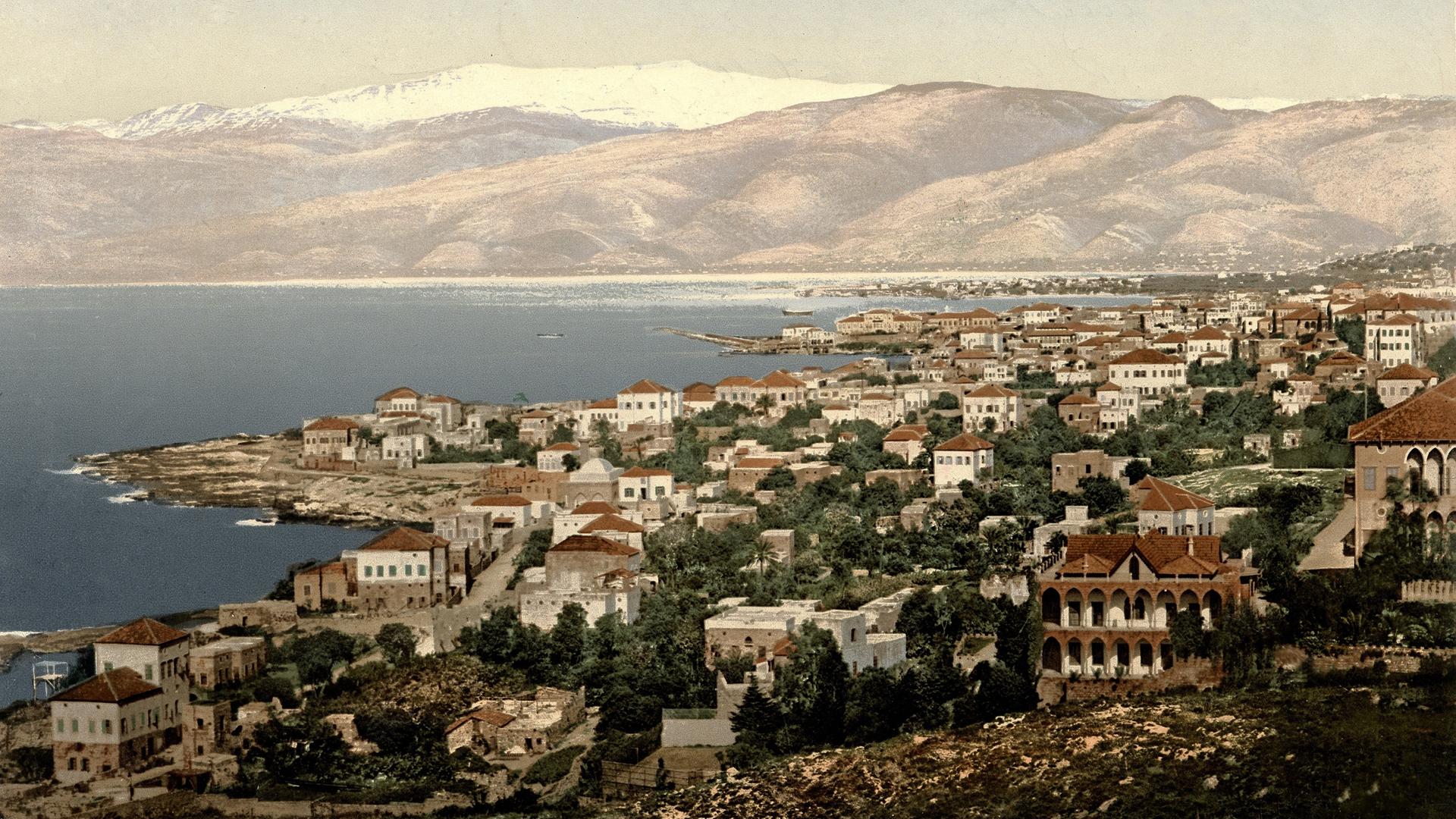 Historisches Gemälde - Blick auf Beirut am Meer, im Hintergrund die Berge. Historisches Gemälde - Blick auf Beirut am Meer, im Hintergrund die Berge.