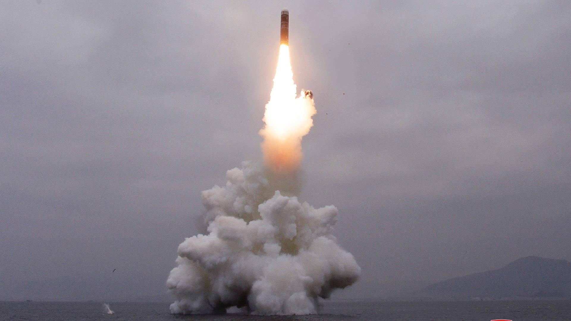 Nordkorea bestätigt Test einer U-Boot-gestützten ballistischen Rakete. Bilder wurden von der nordkoreanischen Nachrichtenagentur KCNA verbreitet Nordkorea bestätigt Test einer U-Boot-gestützten ballistischen Rakete. Bilder wurden von der nordkoreanischen Nachrichtenagentur KCNA verbreitet