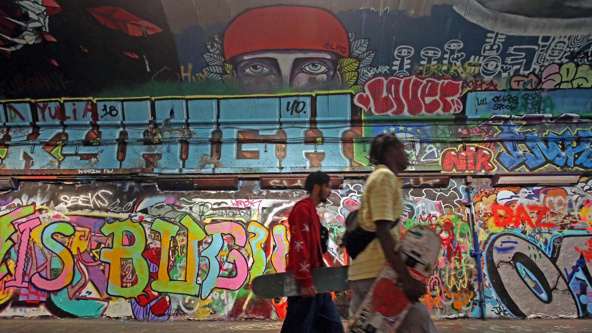 Großbritannien - Härtere Strafen für Graffiti-Sprayer geplant