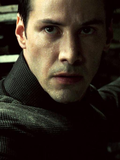 Filmszene mit Keanu Reeves als Larry Wachowski alias Neo im Film Matrix Revolutions der Regisseure Andy und Larry Wachowski aus dem Jahr 2003.