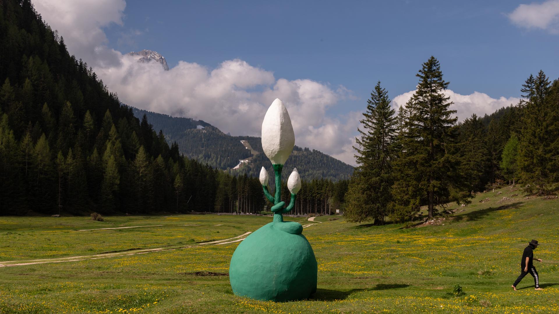 Blumenskulptur von Eduardo Navarro Blumenskulptur von Eduardo Navarro