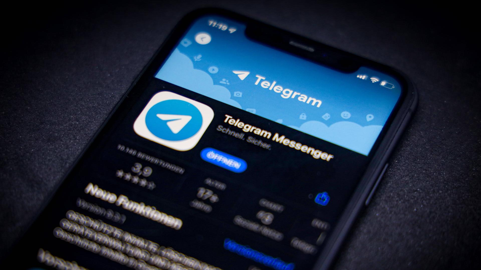 Der Messengerdienst Telegram auf einem Smartphone