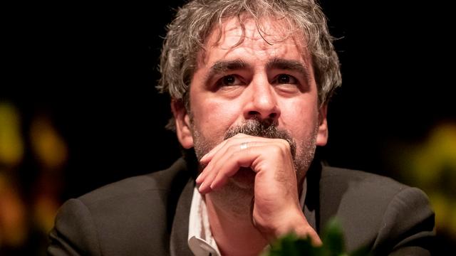 Deniz Yücel, deutsch-türkischer Journalist und Publizist, nimmt an der Premiere seines Buches „Agentterrorist“ im Festsaal Kreuzberg teil. Aufnahmedatum 07.10.2019