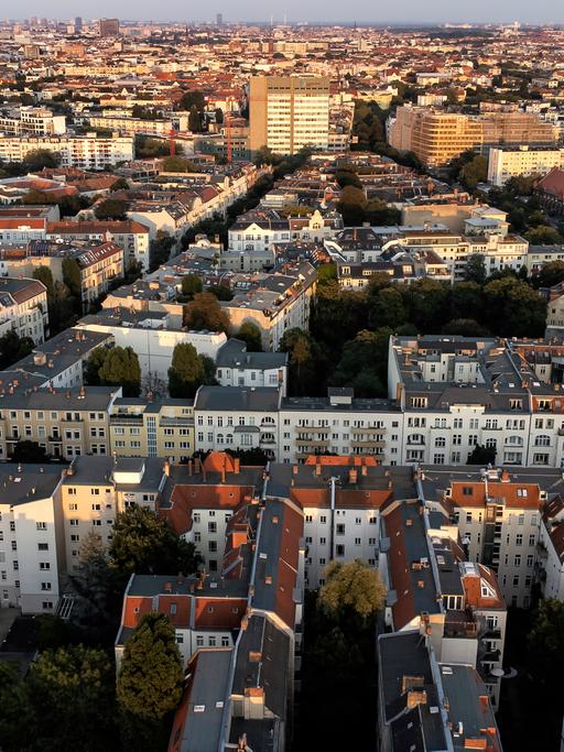 Häusermeer: Blick aus der Luft auf den Stadtteil Wilmersdorf in Berlin.