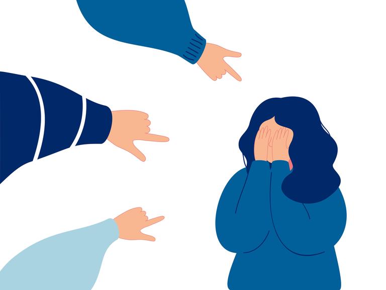 Illustration einer Frau, die ihr Gesicht mit Händen bedeckt und auf die mehrere Menschen mit dem Finger zeigen.