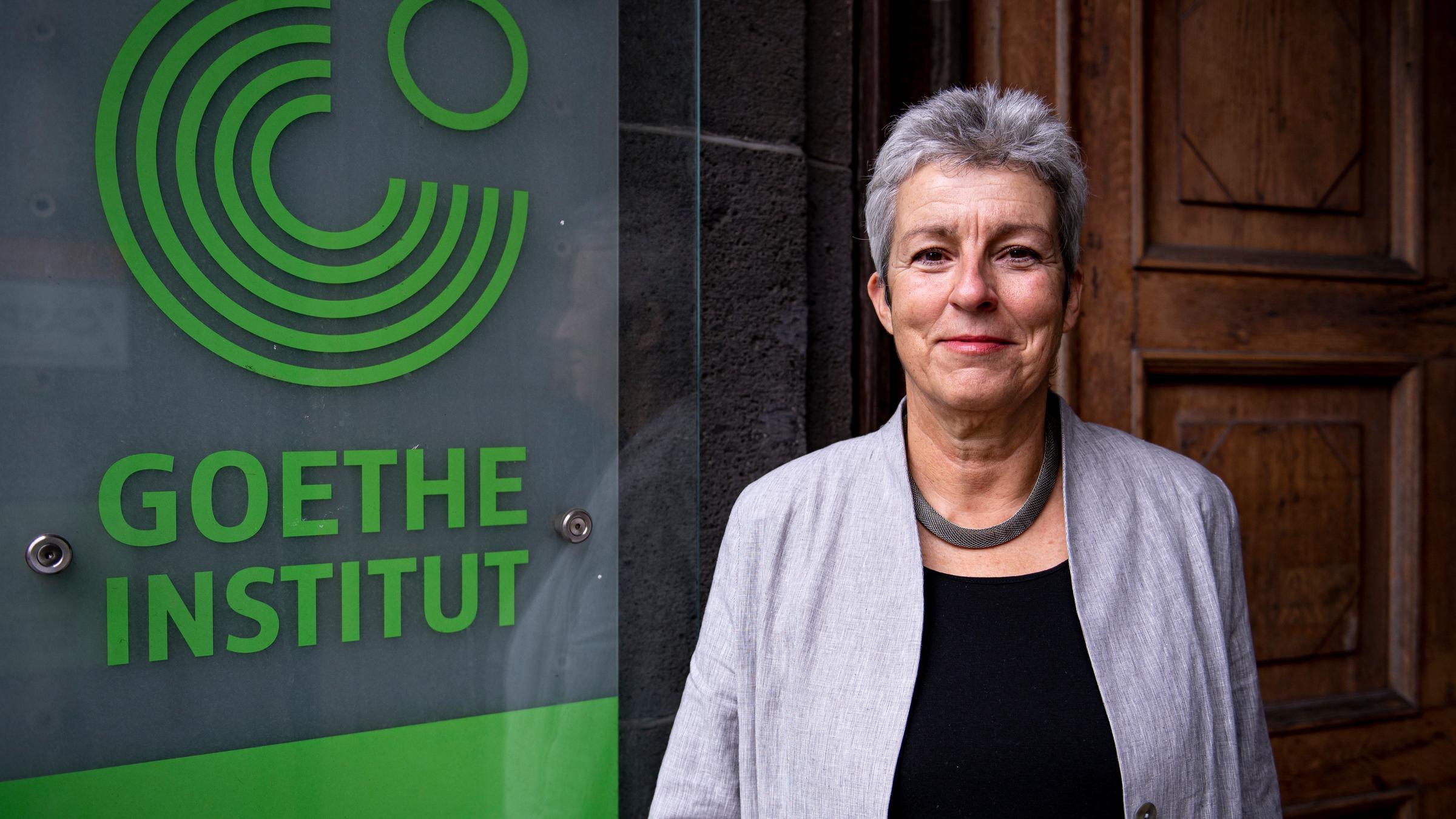 Carola Lentz,  Präsidentin des Goethe-Instituts, mit grauem Kurzhaarsch...</p>

                        <a href=