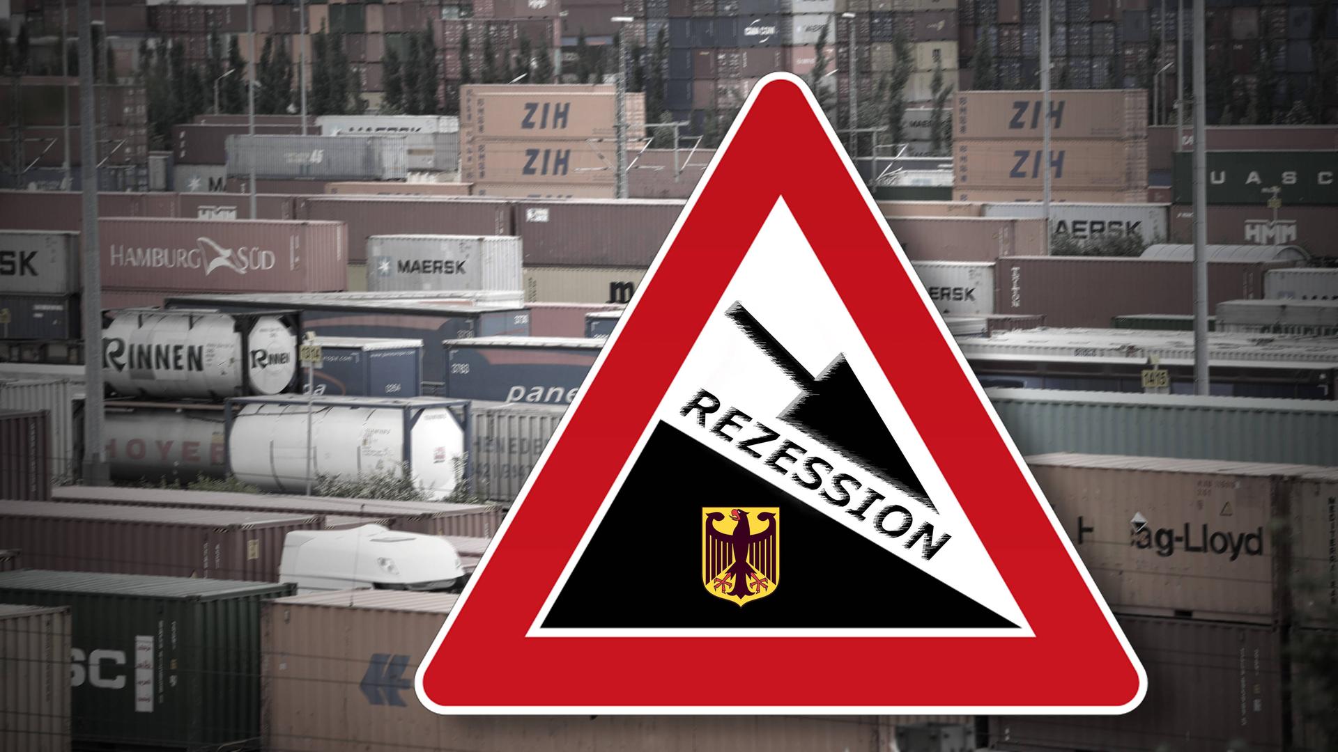 Die Fotomontage zeigt ein Verkehrsschild mit einem Pfeil nach unten und dem Schriftzug "Rezession", im Hintergrund sind Schiffscontainer zu sehen. Die Fotomontage zeigt ein Verkehrsschild mit einem Pfeil nach unten und dem Schriftzug "Rezession", im Hintergrund sind Schiffscontainer zu sehen.