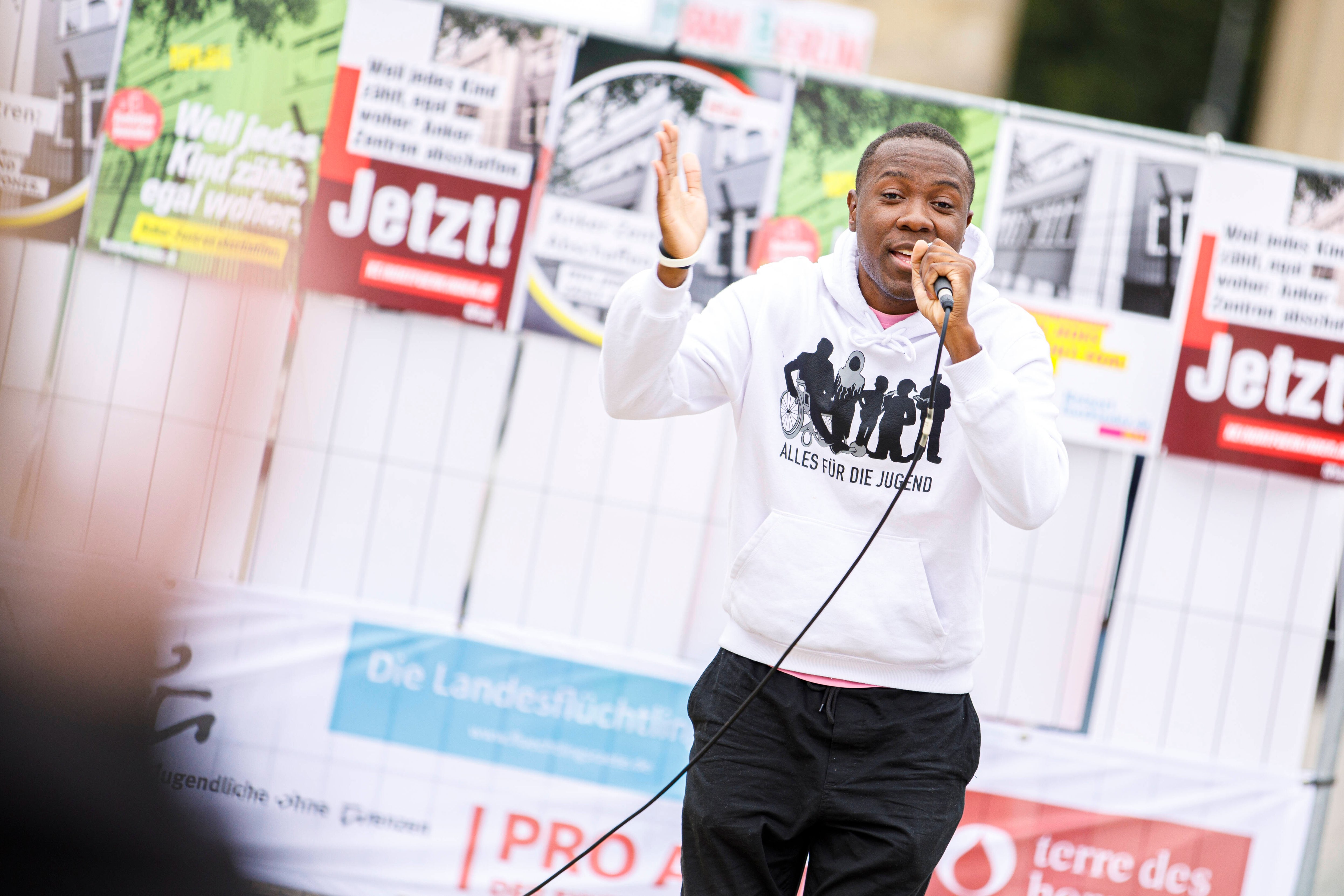 KiKA trennt sich von Matondo Castlo: Fehltritt oder Kampagne? (Podcast)
