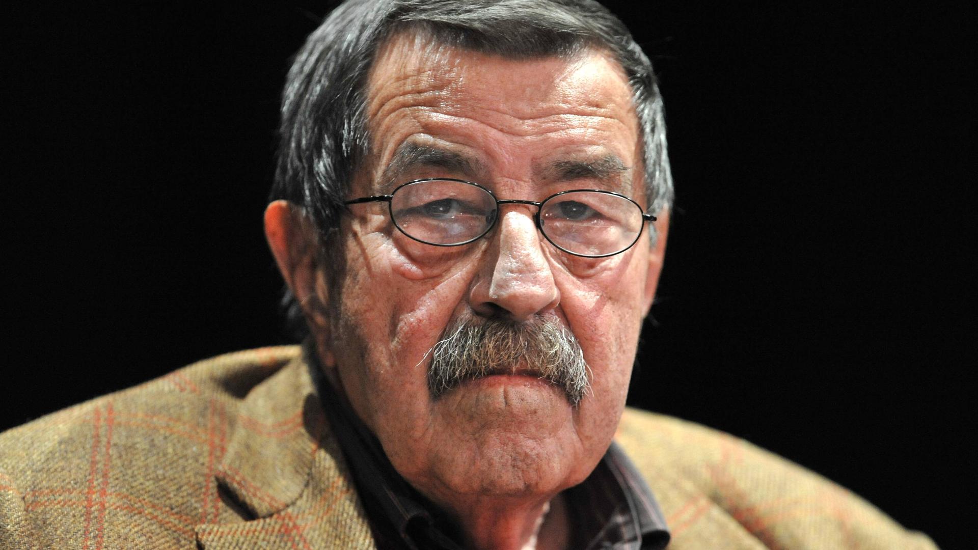 Günter Grass im Porträt. Günter Grass im Porträt.