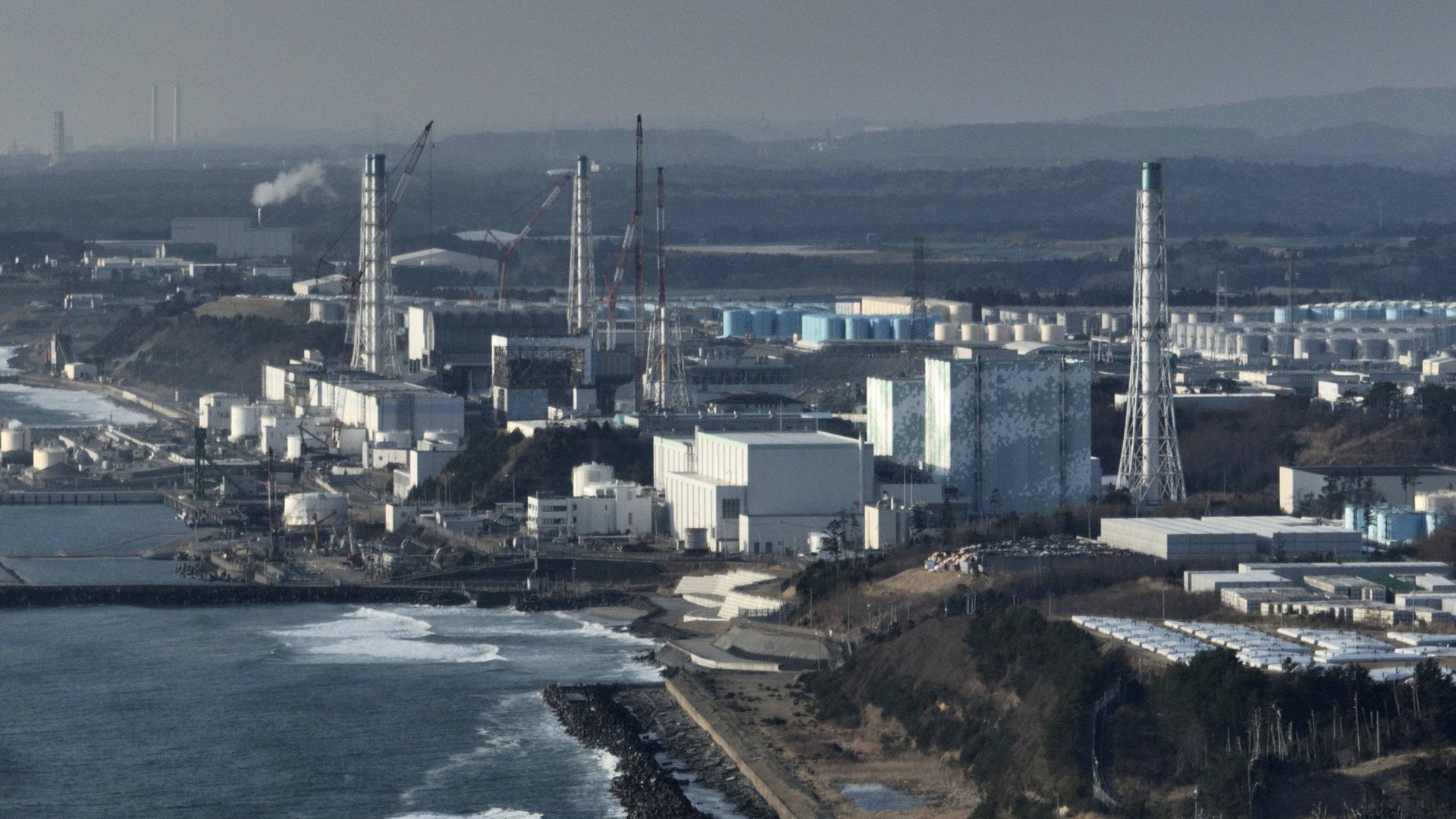 Luftaufnahme des Atomkraftwerks von Fukushima, in dem es 2011 nach einem Erdbeben und einem Tsunami vor der japanischen Küste in drei Reaktoren zu einer Kernmschmelze kam. 