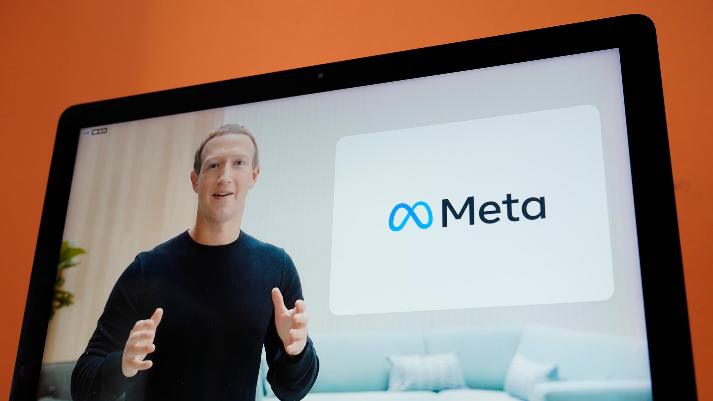 Meta-Chef Mark Zuckerberg spricht und gestikuliert auf einem Bildschirm