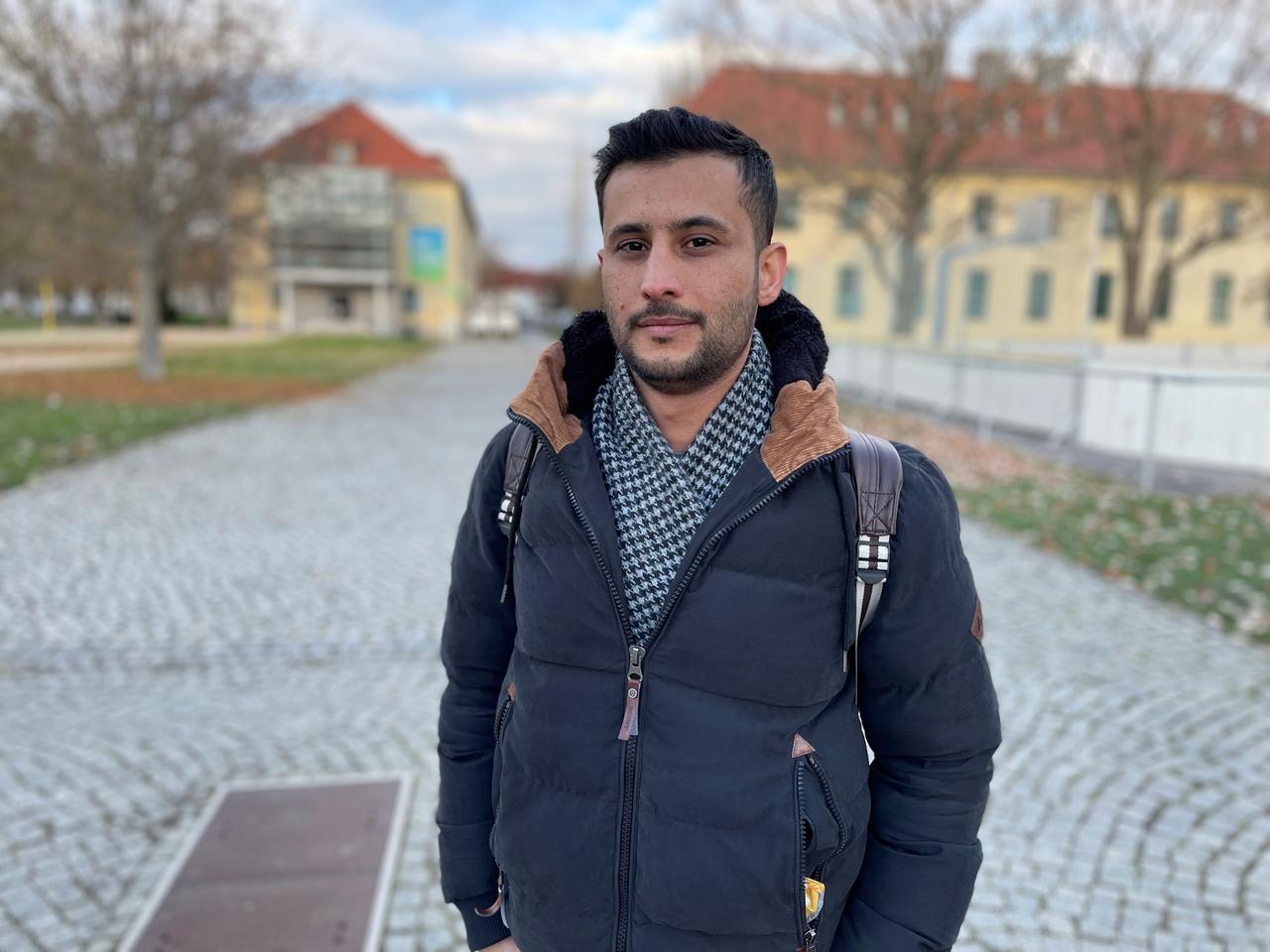 Der Syrer Aram Badr studiert Soziale Arbeit in Magdeburg Der Syrer Aram Badr studiert Soziale Arbeit in Magdeburg