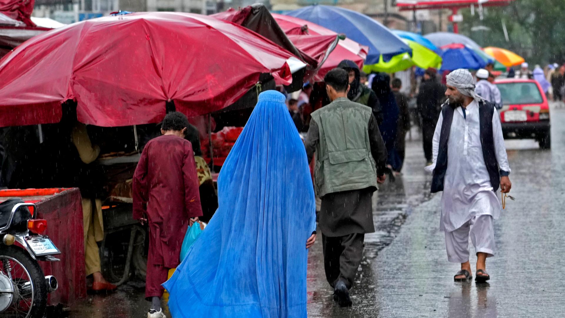 Straßenszene in Kabul Straßenszene in Kabul