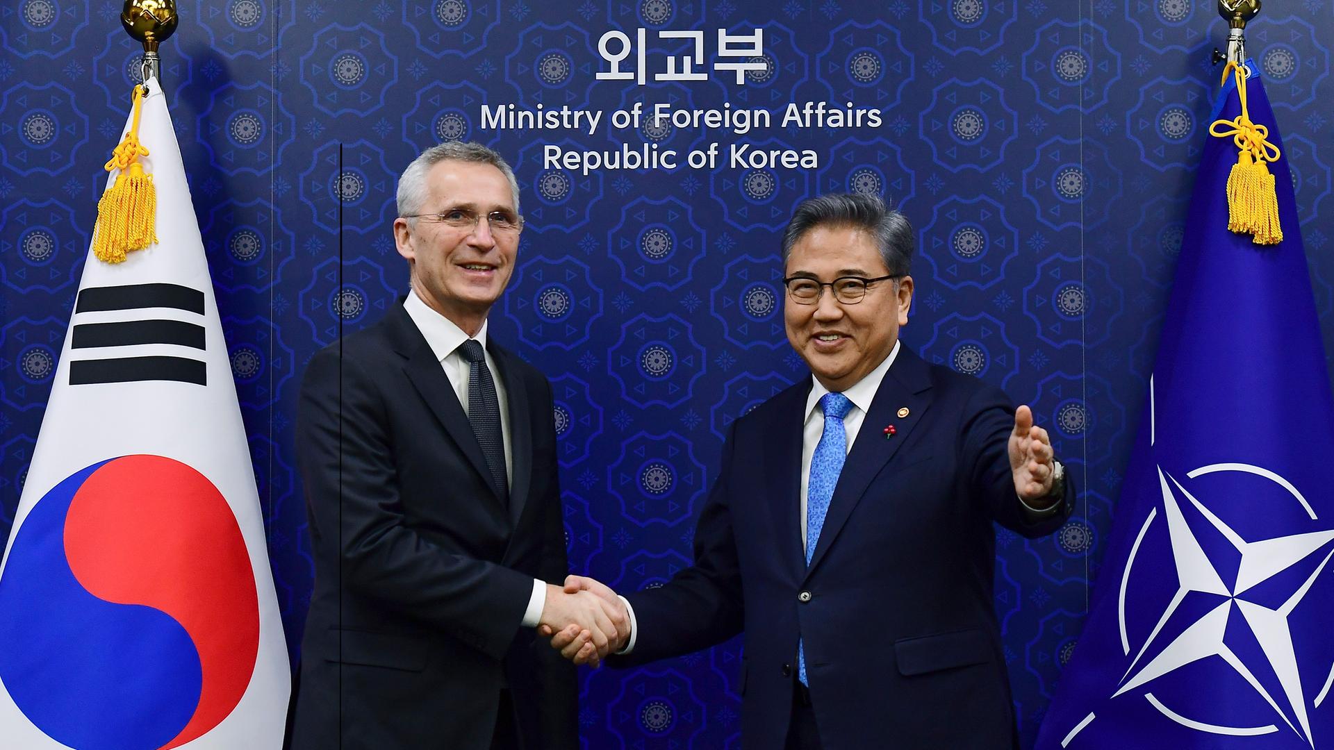 NATO-Generalsekretär - Stoltenberg in Südkorea: "Unsere Sicherheit ist mehr denn je miteinander verbunden"