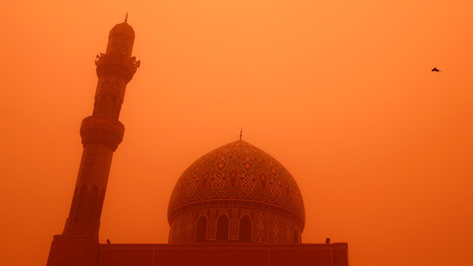 Klimawandel - Schwerer Sandsturm trifft erneut Irak und Syrien und sorgt für Erstickungsgefahren - Umweltschützer macht auch Behörden verantwortlich