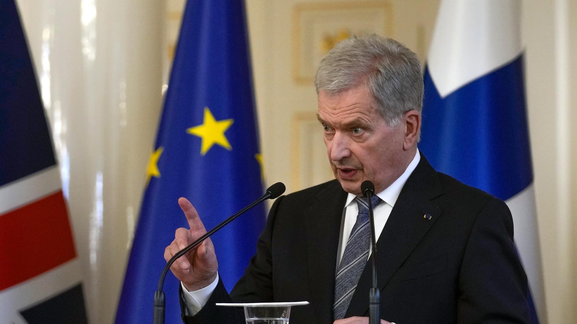 Der finnische Präsident Sauli Niinisto auf einer Pressekonferenz Der finnische Präsident Sauli Niinisto auf einer Pressekonferenz