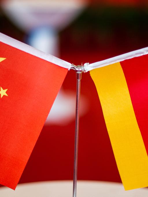 Flaggen China Deutschland 