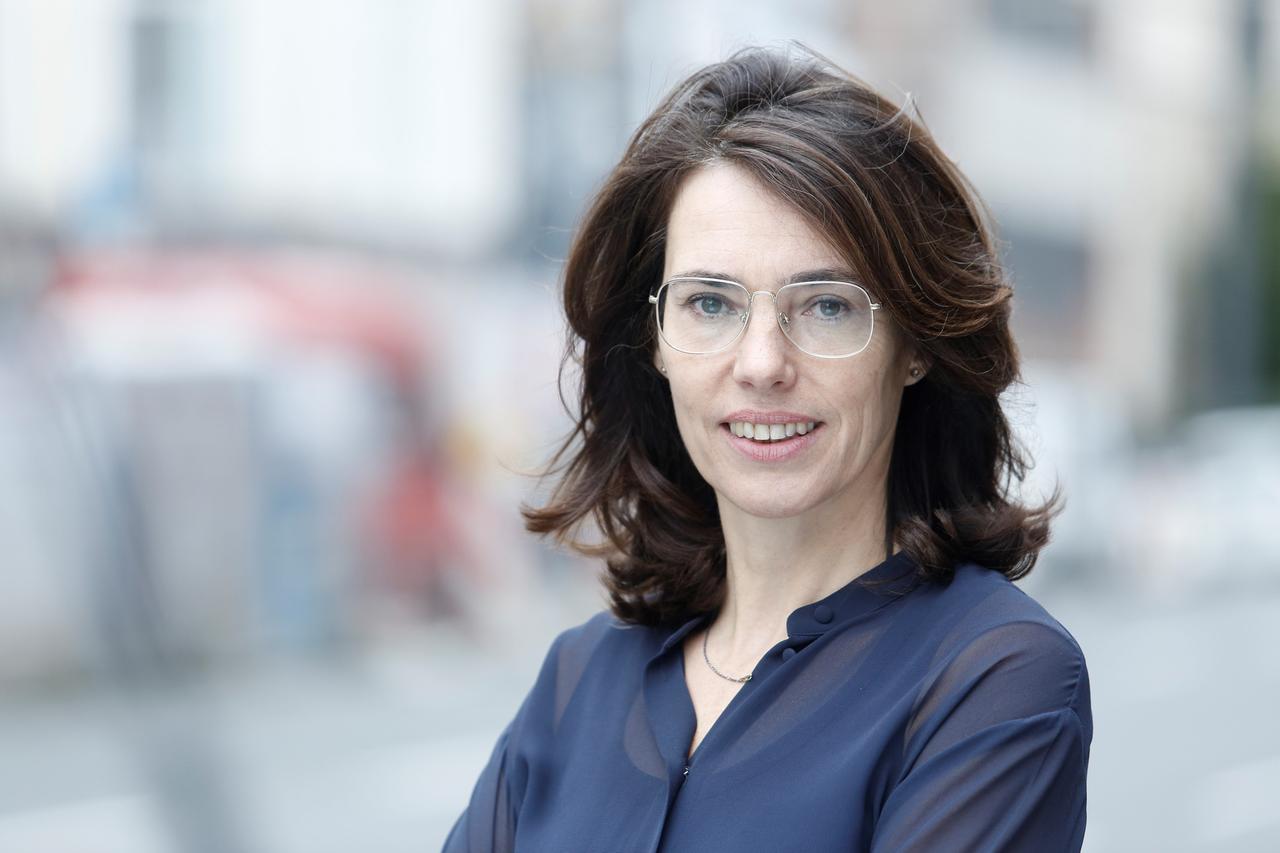 Die Autorin und Dokumentarfilmerin Regina Schilling Die Autorin und Dokumentarfilmerin Regina Schilling