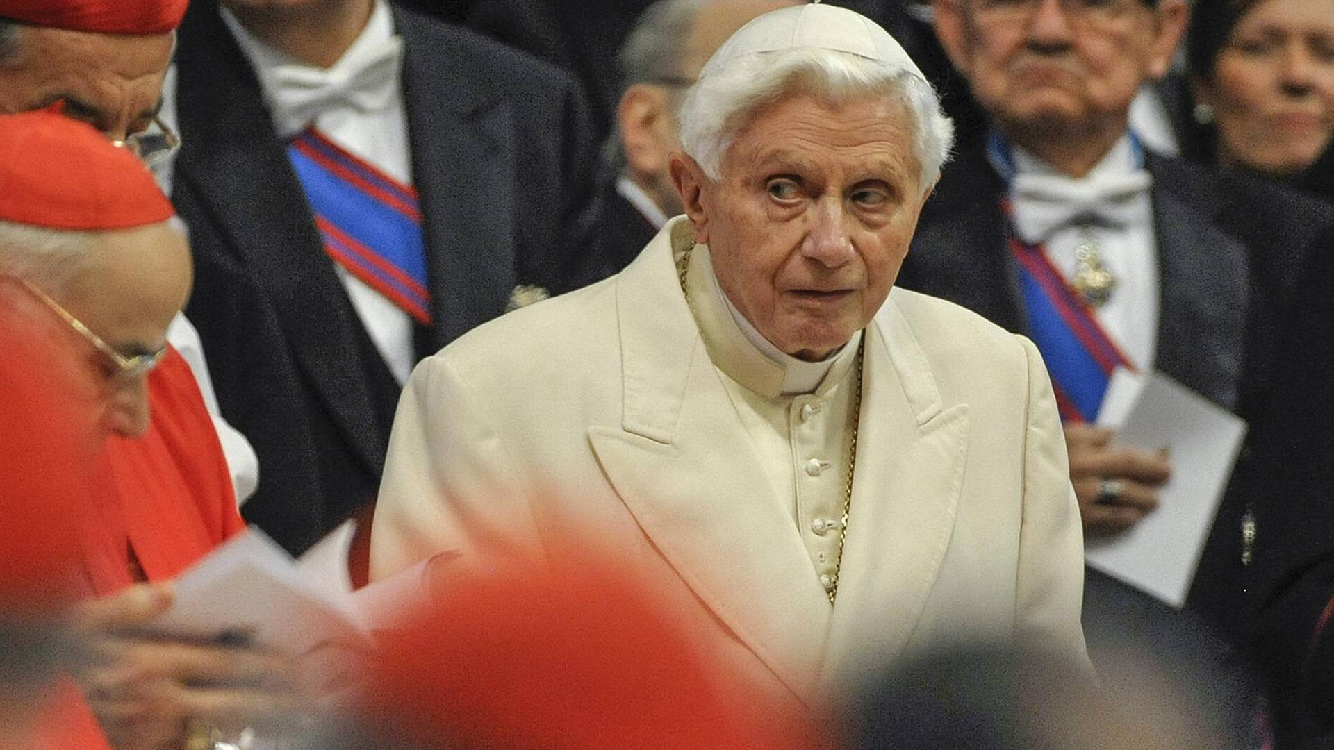 Joseph Ratzinger, der emeritierte Papst Benedikt XVI, am 22.02.2014 im Vatikan Joseph Ratzinger, der emeritierte Papst Benedikt XVI, am 22.02.2014 im Vatikan