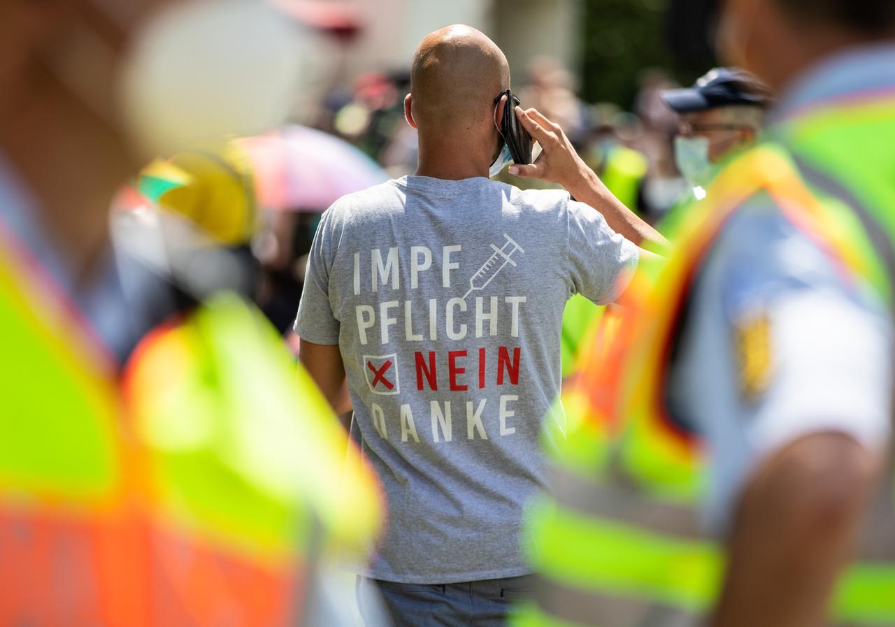 Demonstration gegen die Corona-Politik. Demonstration gegen die Corona-Politik.