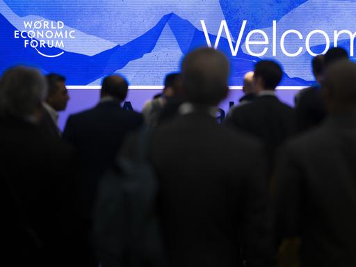 Blick auf Gäste des 51.Weltwirtschaftsforums in Davos. 