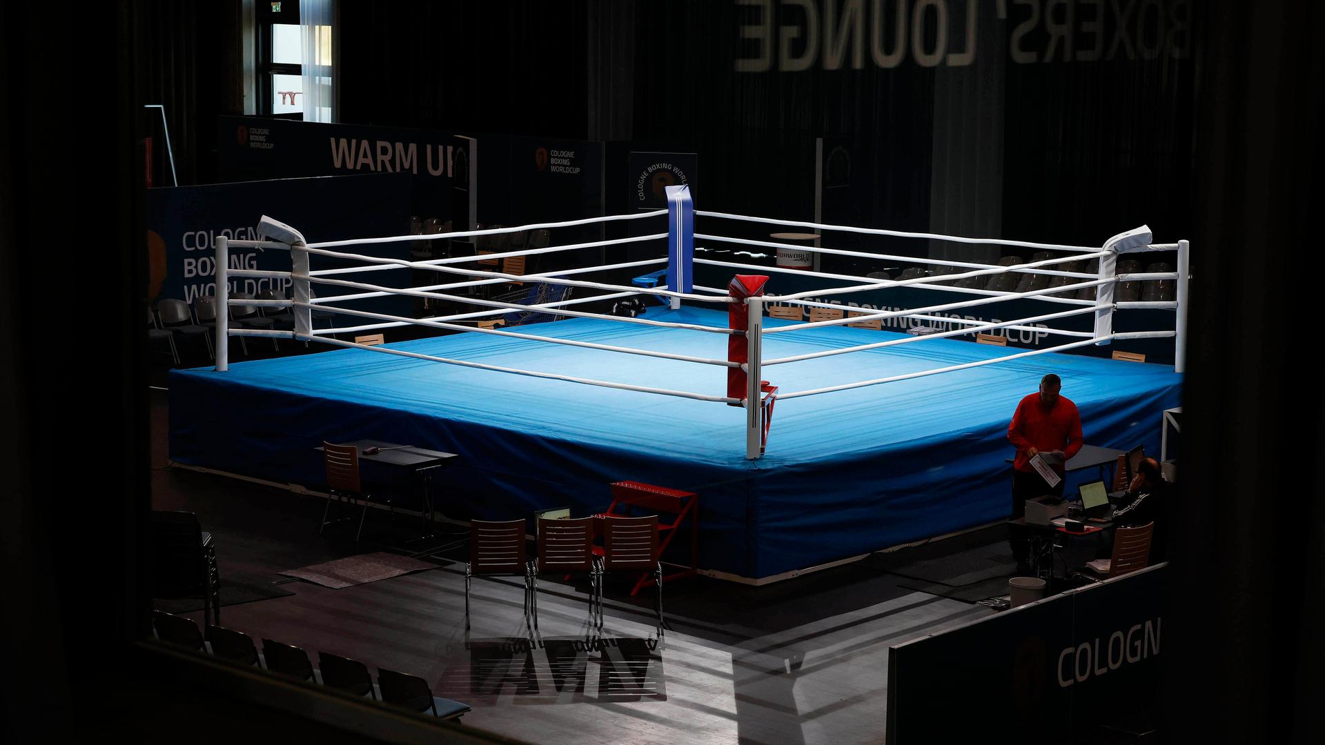 Koeln 02.11.2022 Cologne Boxing World Cup 2022 Pressekonferenz zum Cologne Boxing World Cup 2022 in der Motorworld in Köln Boxring in der Halle der Motorworld in Köln *** Cologne 02 11 2022 Cologne Boxing World Cup 2022 Press conference on the Cologne Boxing World Cup 2022 in the Motorworld in Cologne Boxing ring in the hall of the Motorworld in Cologne Koeln 02.11.2022 Cologne Boxing World Cup 2022 Pressekonferenz zum Cologne Boxing World Cup 2022 in der Motorworld in Köln Boxring in der Halle der Motorworld in Köln *** Cologne 02 11 2022 Cologne Boxing World Cup 2022 Press conference on the Cologne Boxing World Cup 2022 in the Motorworld in Cologne Boxing ring in the hall of the Motorworld in Cologne