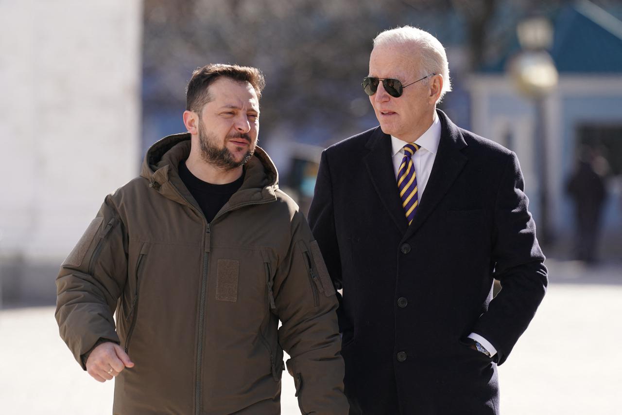 US-Präsident Biden besucht Ukraines Präsident Selenskyj unangekündigt in Kiew am 20.2.2023 US-Präsident Biden besucht Ukraines Präsident Selenskyj unangekündigt in Kiew am 20.2.2023