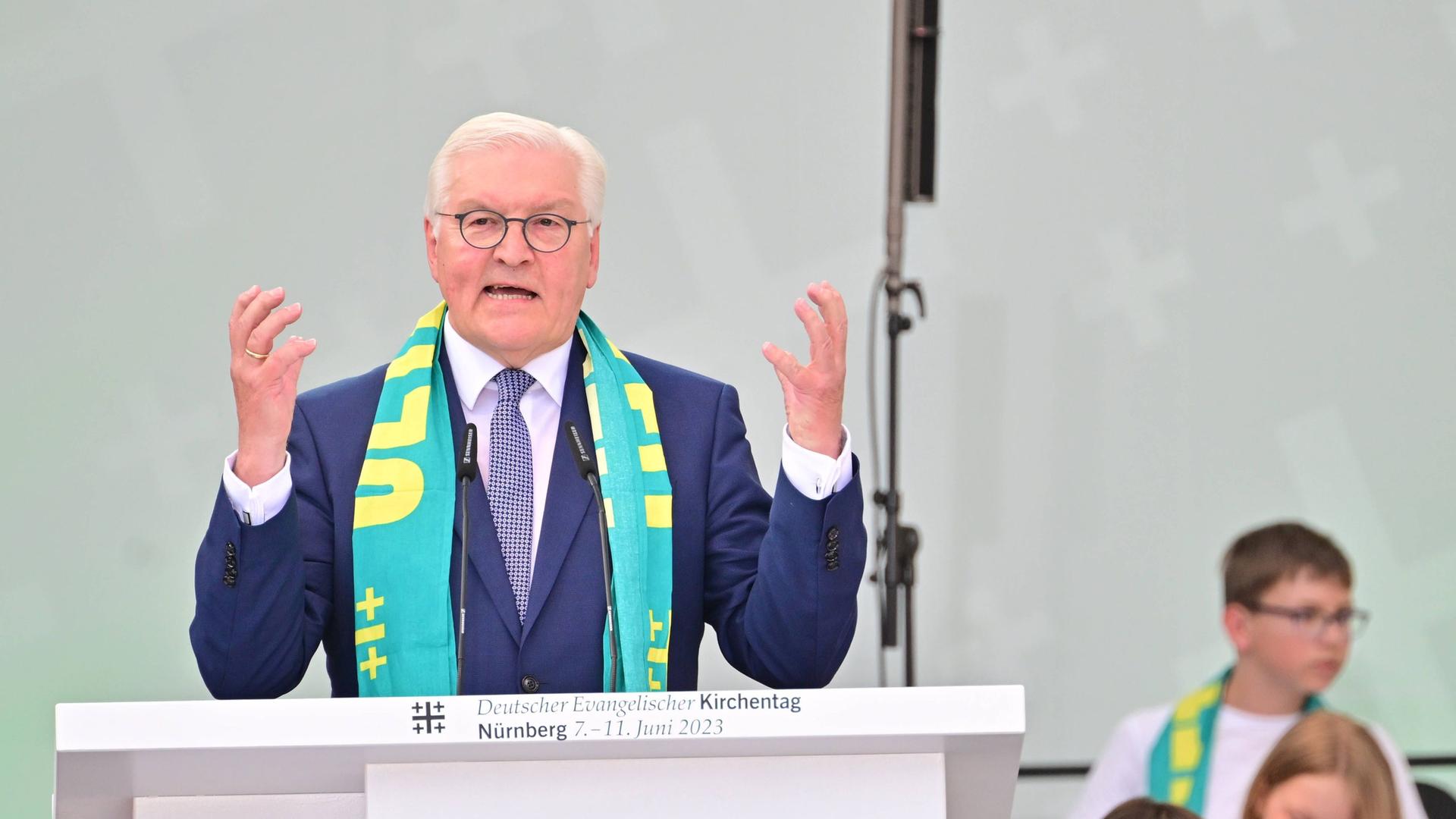 Steinmeiers Grußwort zum Evangelischen Kirchentag - "Christen sollten sich in Debatten wie Klimawandel und Ukraine-Krieg einmischen"