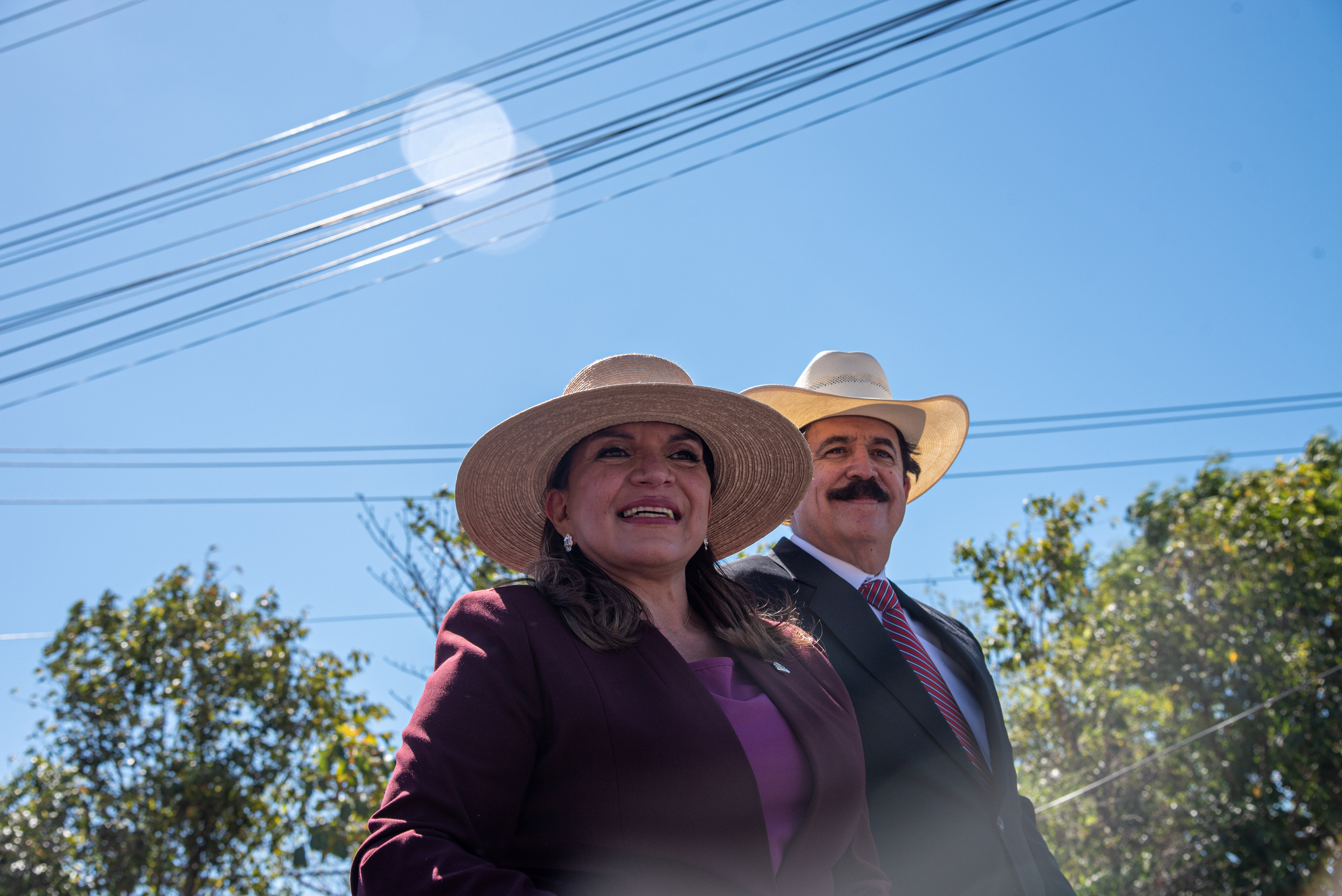 Honduras erste Präsidentin räumt auf