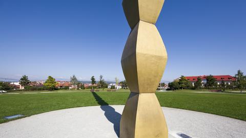 Die „Columna Infinita“ des rumänischen Bildhauers Constantin Brancusi.