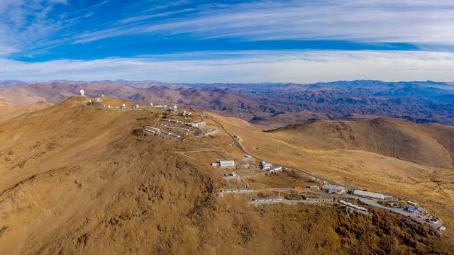 Luftaufnahme des Observatoriums La Silla in Chile