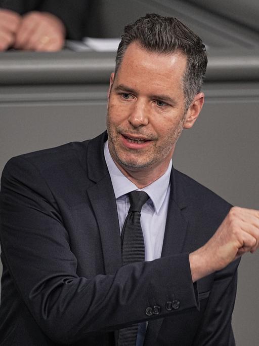 Christian Dürr,  FDP im Bundestag spricht im Bundestag nach der ersten Regierungserklärung von Kanzler Scholz.