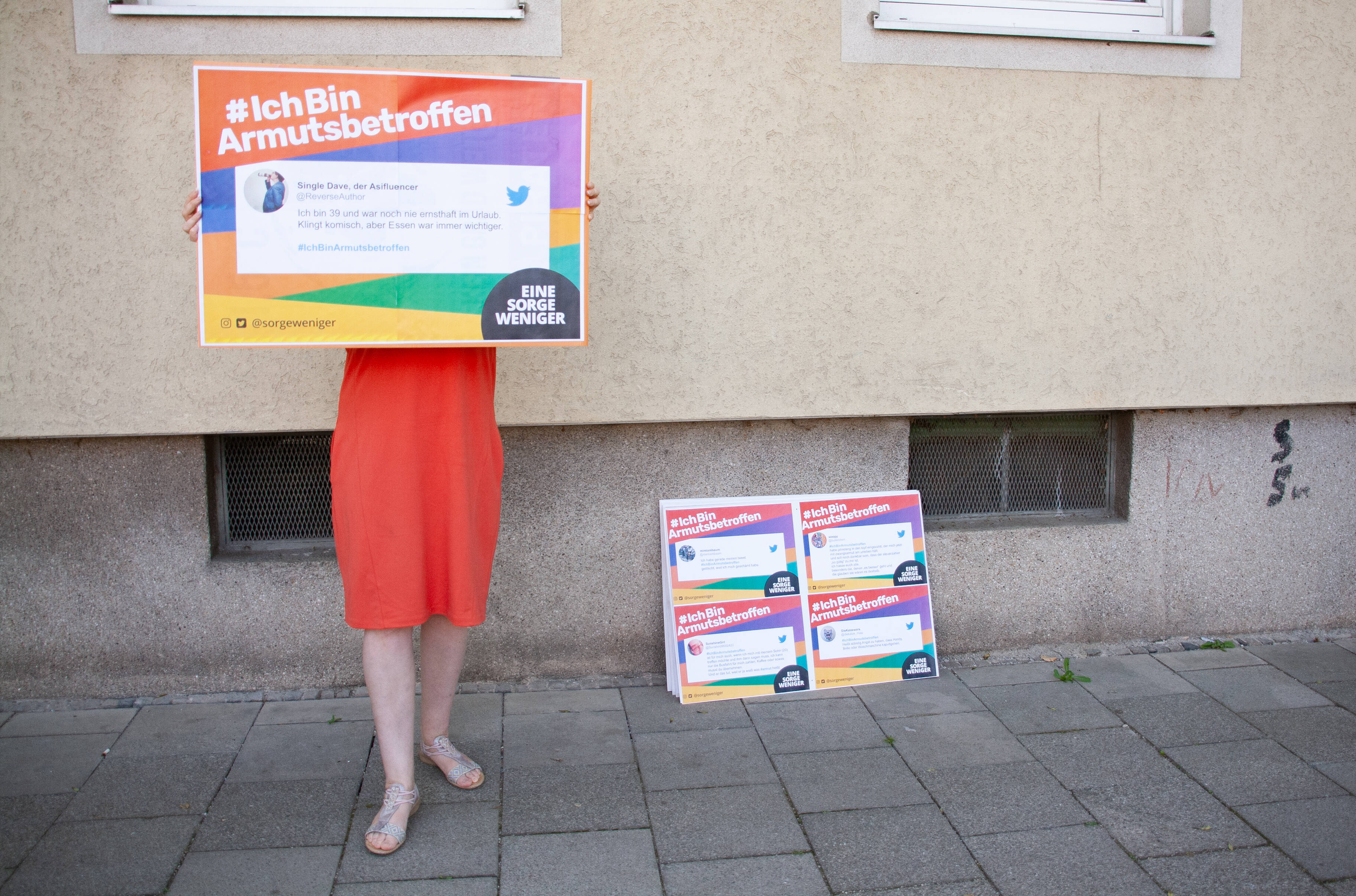 Was passiert, wenn man seine Armut öffentlich macht