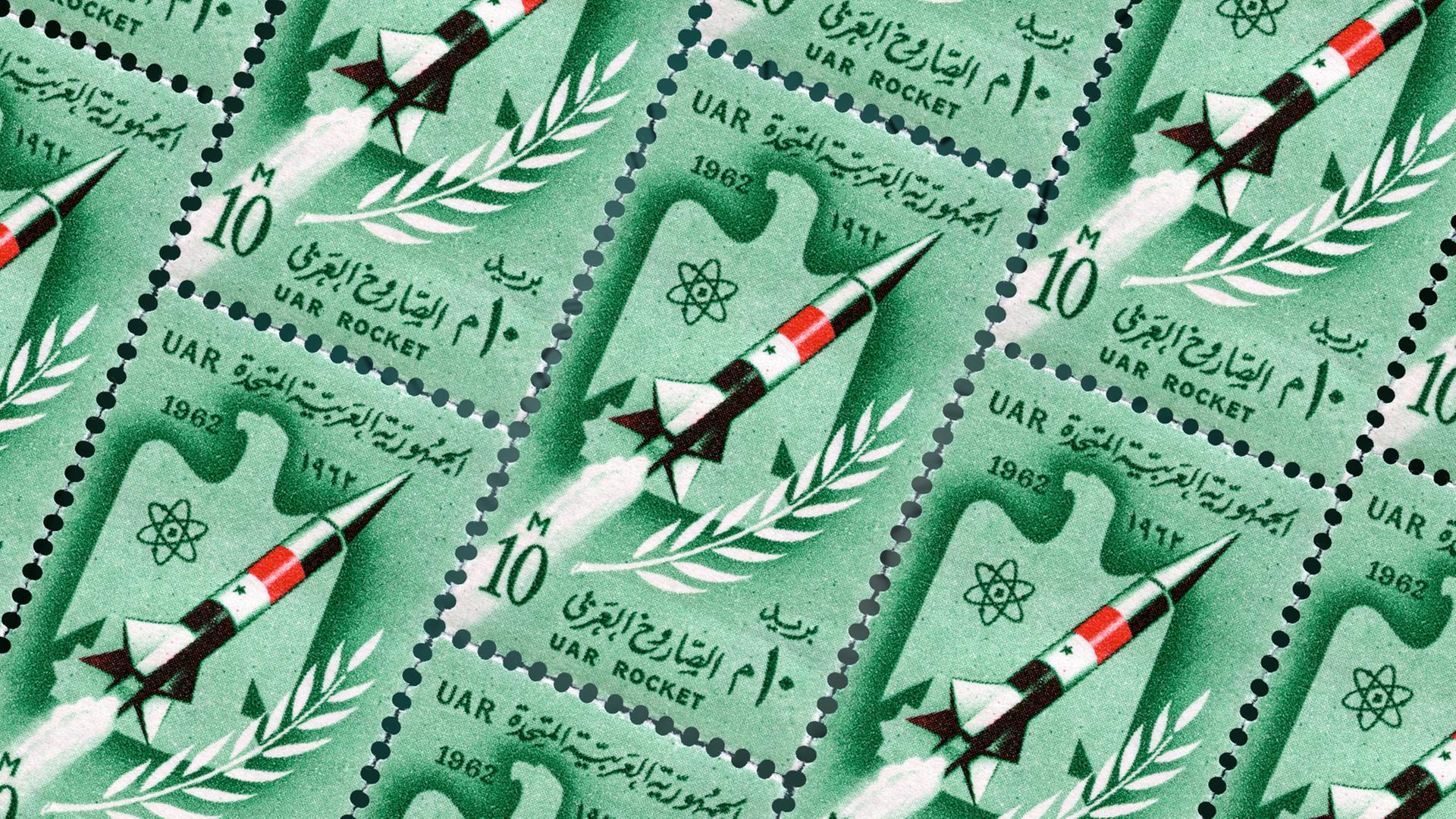 Briefmarken mit Raketen darauf, bildfüllend. Briefmarken mit Raketen darauf, bildfüllend.
