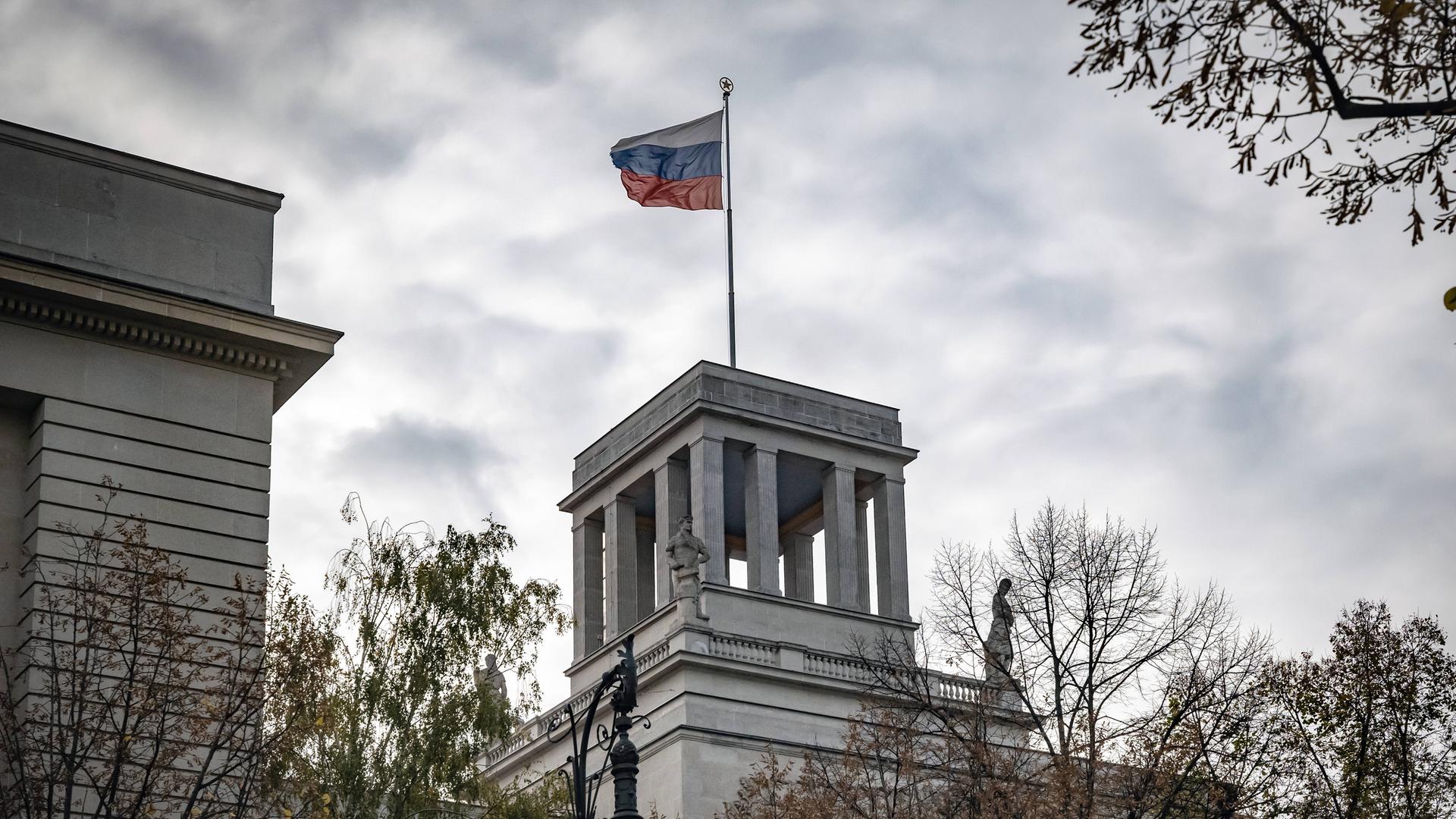 Berlin Mitte, Unter den Linden: Russische Botschaft Berlin Mitte, Unter den Linden: Russische Botschaft