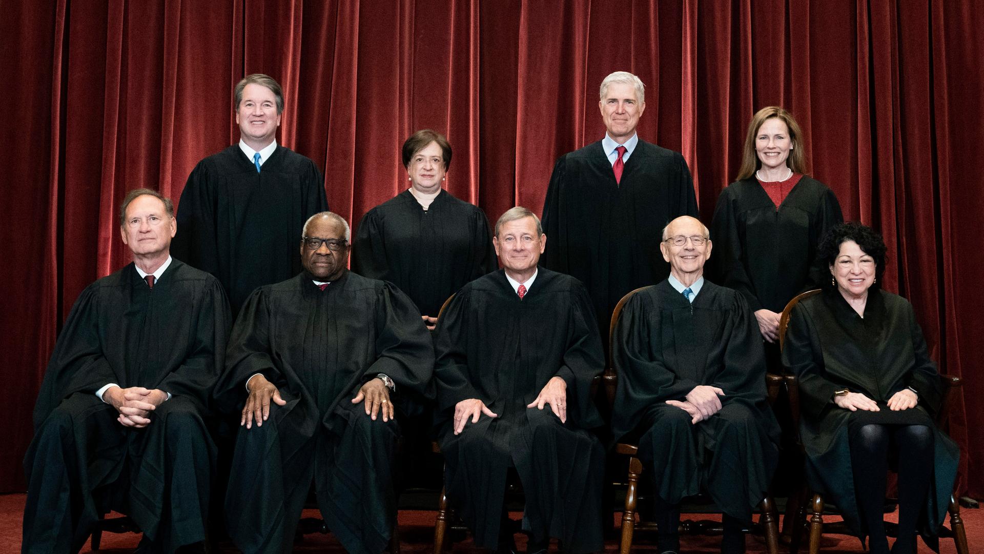 Ein Gruppenfoto des US Supreme Court aus dem April 2021 Ein Gruppenfoto des US Supreme Court aus dem April 2021