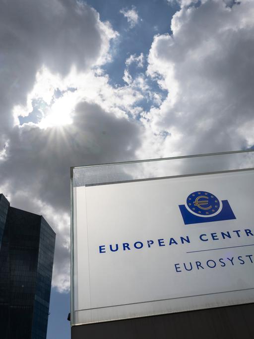 Die Zentrale der Europäischen Zentralbank (EZB)