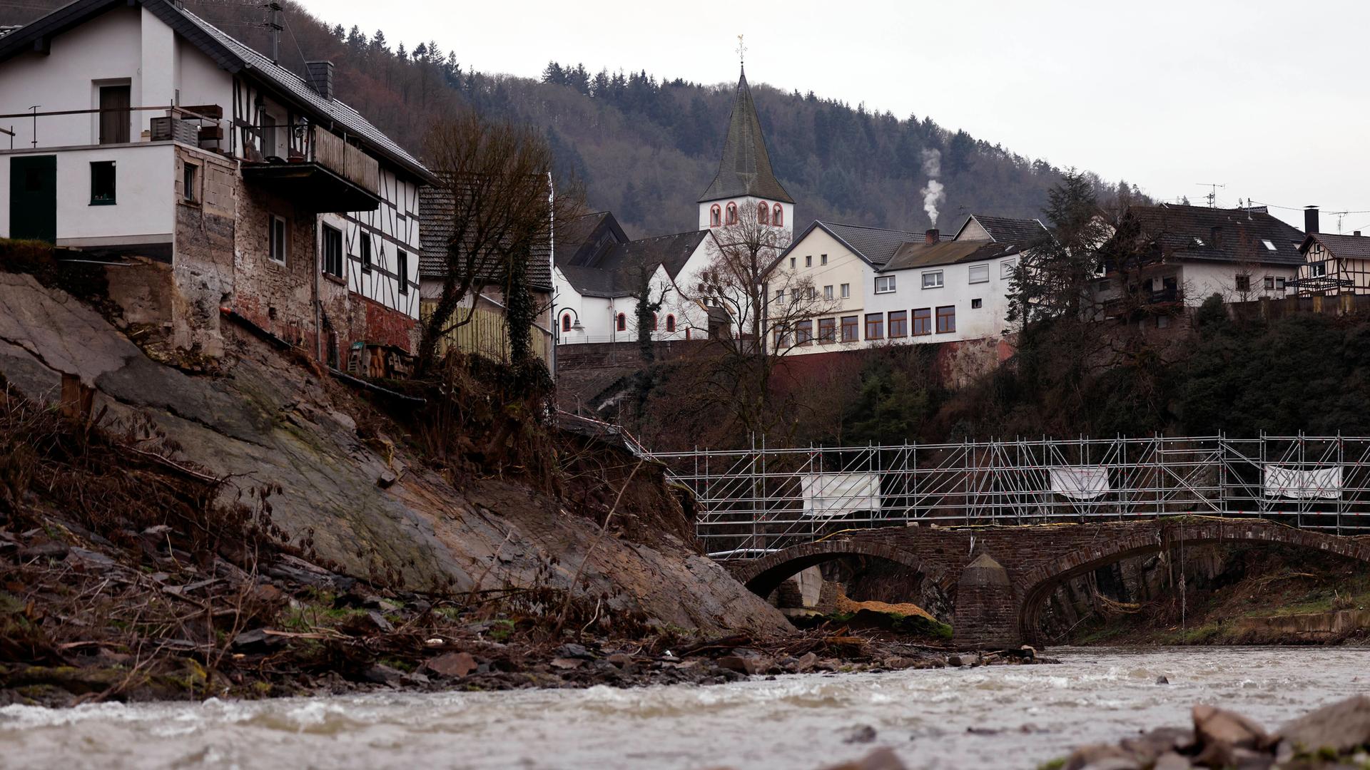 Hochwasserschutz Im Ahrtal - Was Man Aus Der Jahrhundertflut Lernen Muss