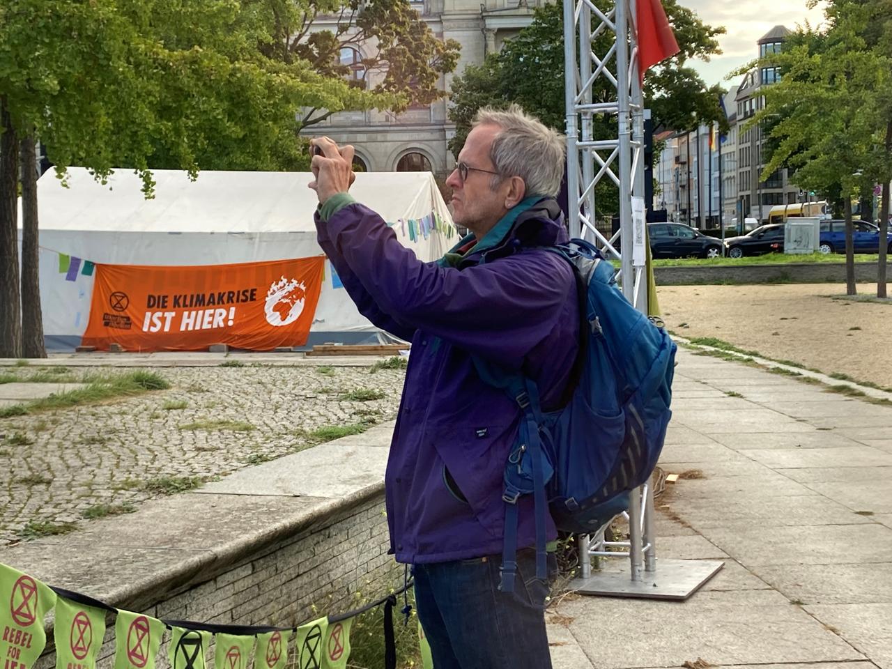 Niko Froitzheim, Aktivist bei Scientist Rebellion Niko Froitzheim, Aktivist bei Scientist Rebellion