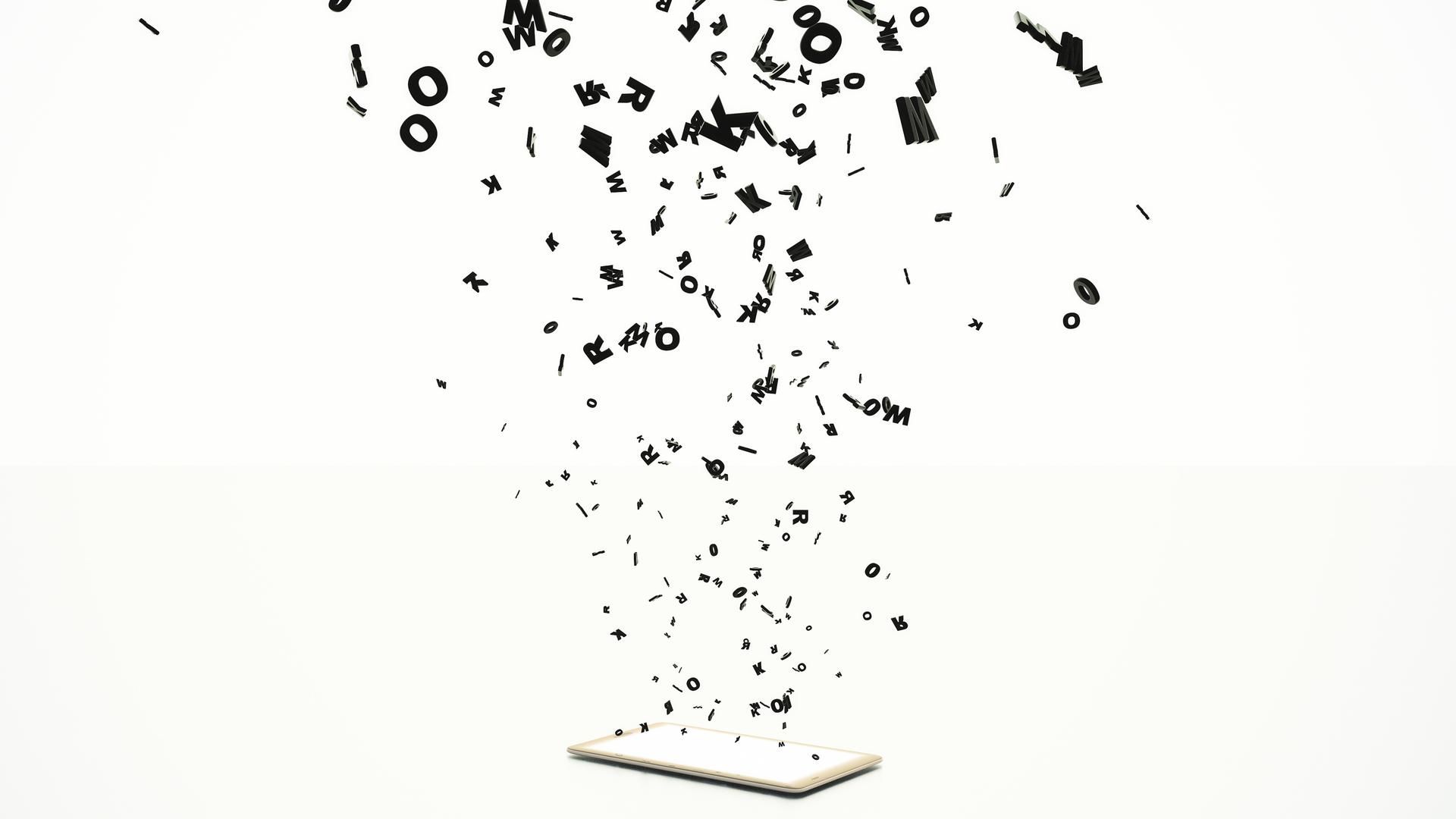 Illustration: Buchstaben fliegen aus einem digitalen Tablet. Illustration: Buchstaben fliegen aus einem digitalen Tablet.