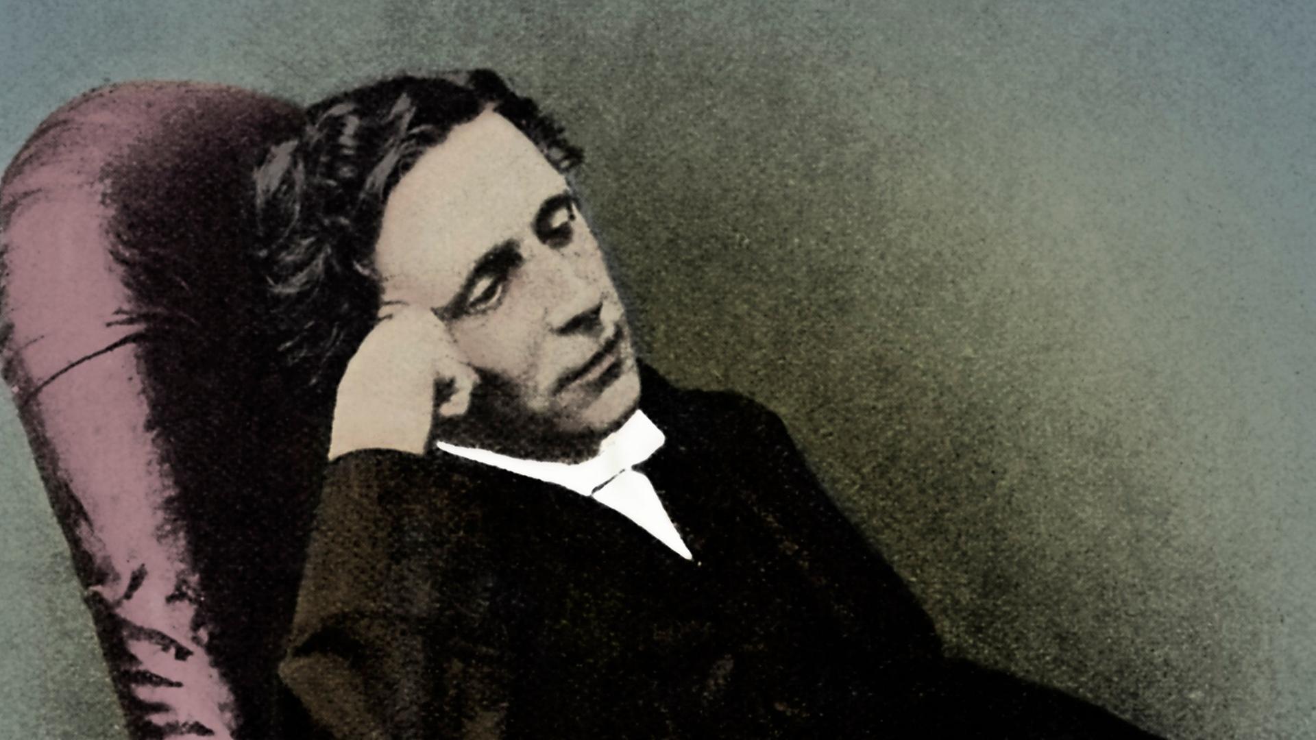 Nachkolorierte Portraitaufnahme von Lewis Carroll (27. Januar 1832 - 14.Januar 1898) Gedanken verloren in einem Sessel sitzend mit der rechten Hand an der Schläfe. Nachkolorierte Portraitaufnahme von Lewis Carroll (27. Januar 1832 - 14.Januar 1898) Gedanken verloren in einem Sessel sitzend mit der rechten Hand an der Schläfe.
