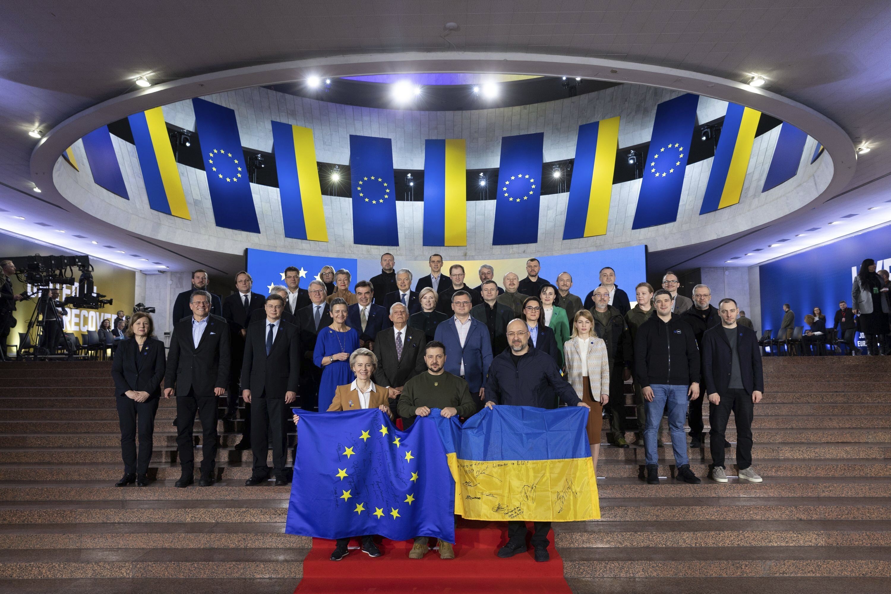 Kiew - EU-Spitzen und Ukraine beraten über weitere Hilfen für das Land