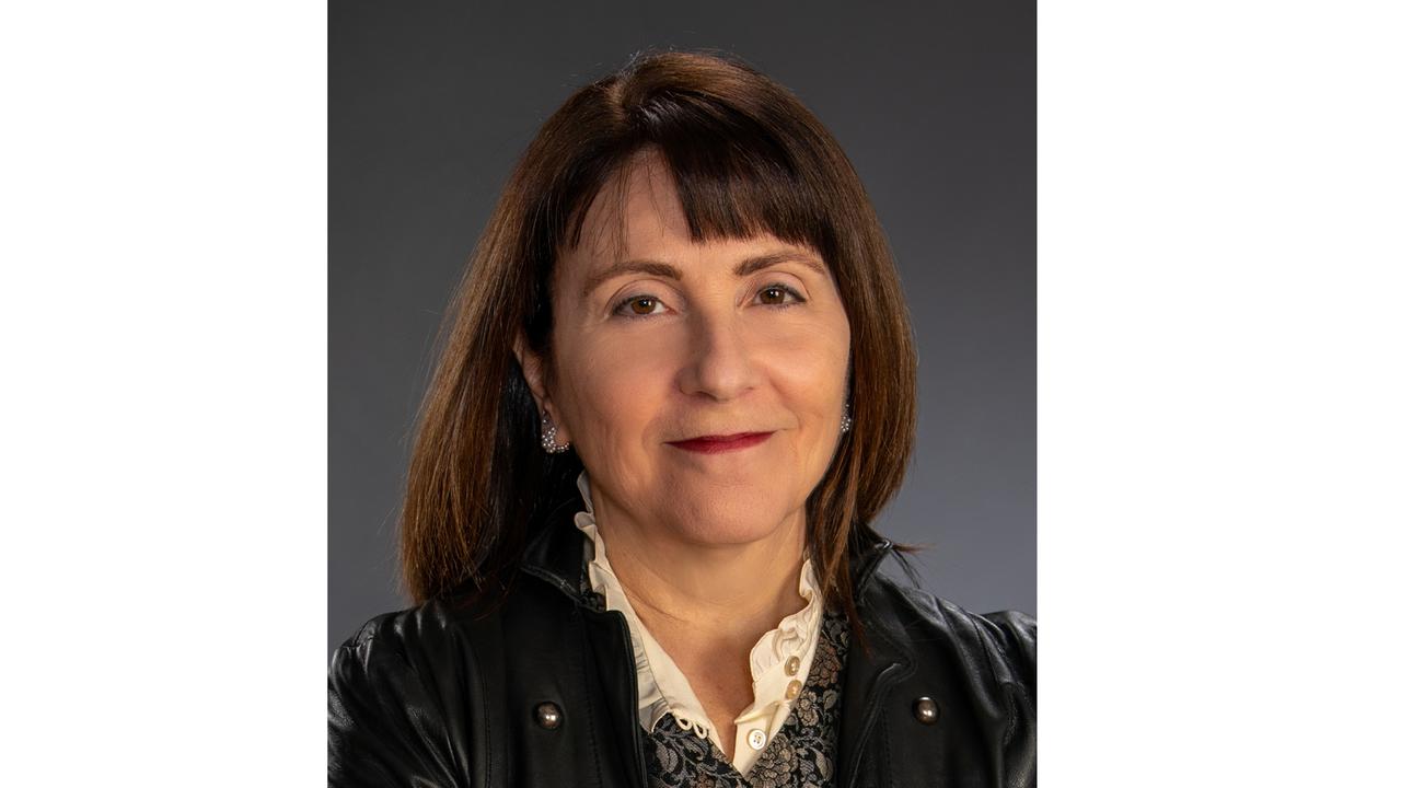 Prof. Lisa Barrett, Northeastern University Prof. Lisa Barrett, Northeastern University