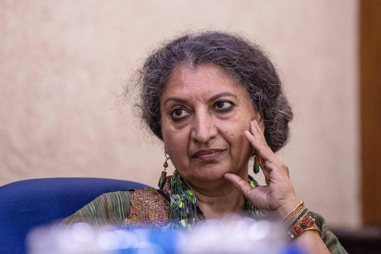 Porträt von Geetanjali Shree. Porträt von Geetanjali Shree.