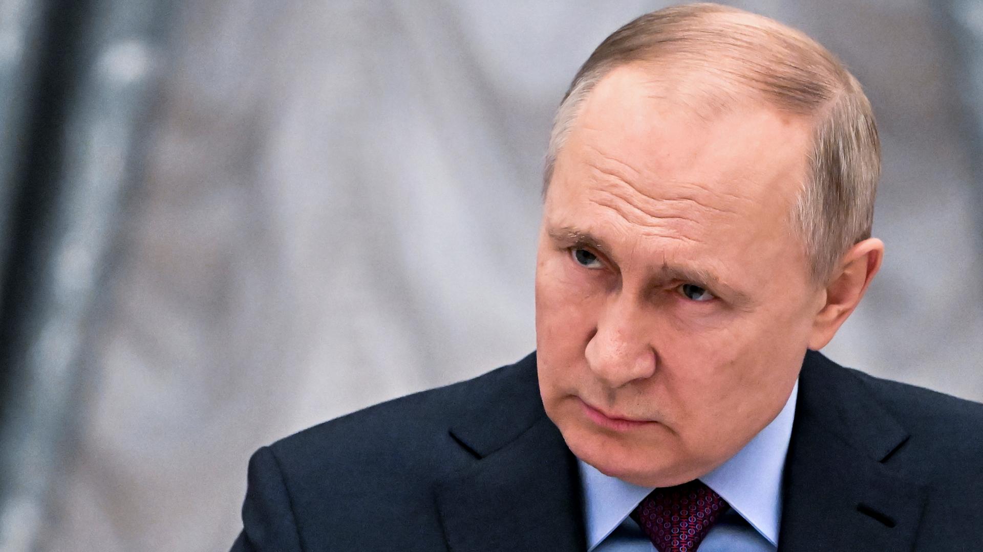 Porträtaufnahme des russischen Präsidenten Wladimir Putin. Porträtaufnahme des russischen Präsidenten Wladimir Putin.