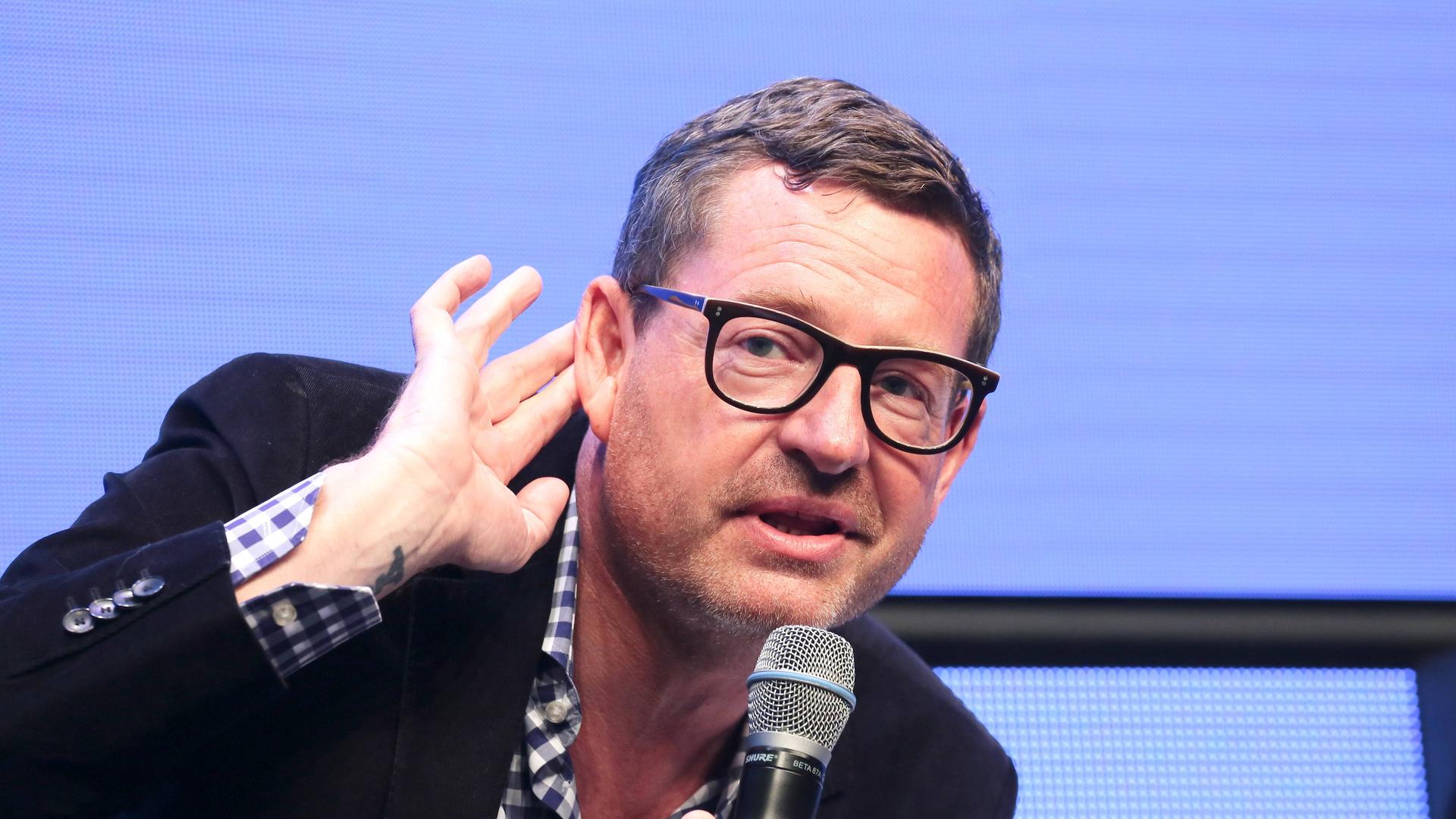 Der Journalist Kai Diekmann bei einem einer Podiumsdiskussion in Berlin Der Journalist Kai Diekmann bei einem einer Podiumsdiskussion in Berlin
